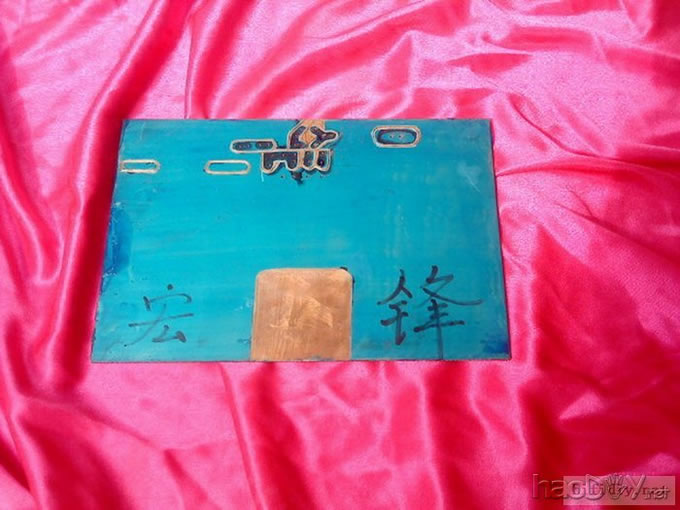 啊锋做的卧室lm1875功放 机箱自己做,PCB自己做。机箱应该可以算