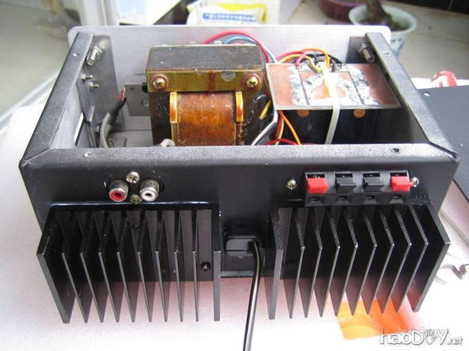 我的第28台功放完工(N.28)