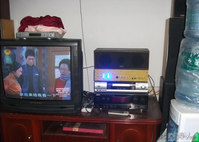 我制作的卡拉OK功放系统