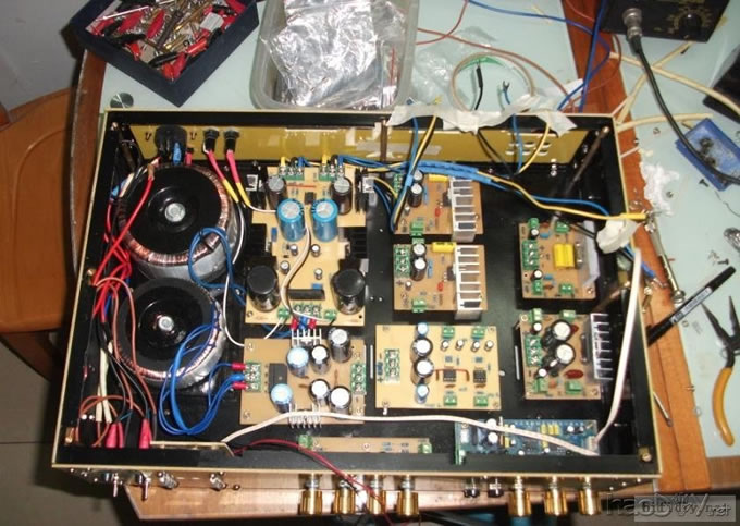 我制作的卡拉OK功放系统