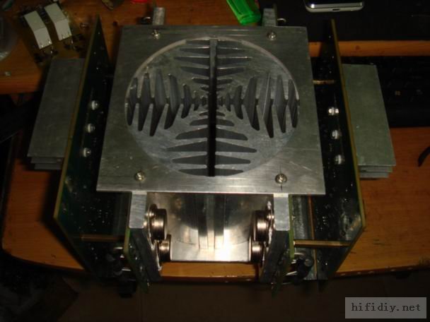 想做台甲类功放.但真的很累的 KRELL KSA