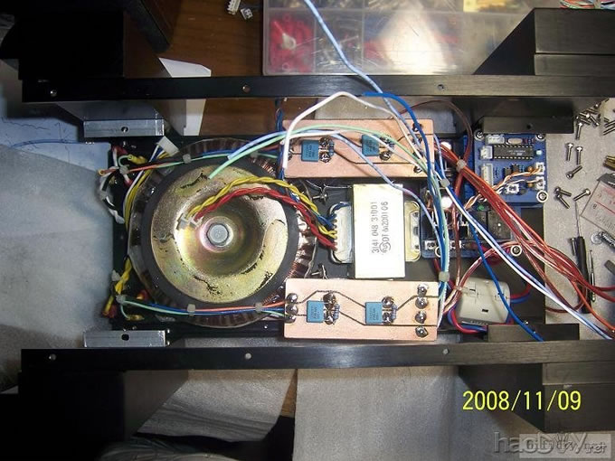 全手工DTS/AC3解码5.1声道迷你桌面功放