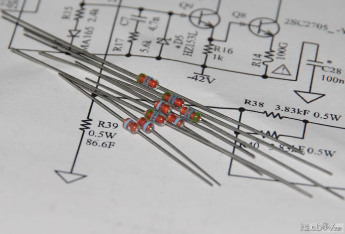 仿金嗓子E550功放的修正