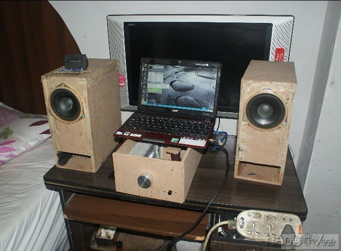 自己DIY的stk4211厚膜功放机箱