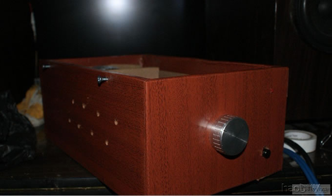 自己DIY的stk4211厚膜功放机箱