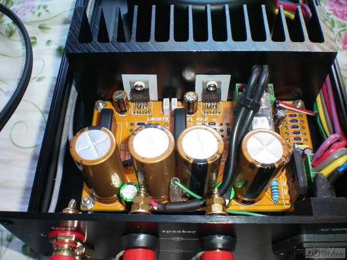 LM1875电脑功放