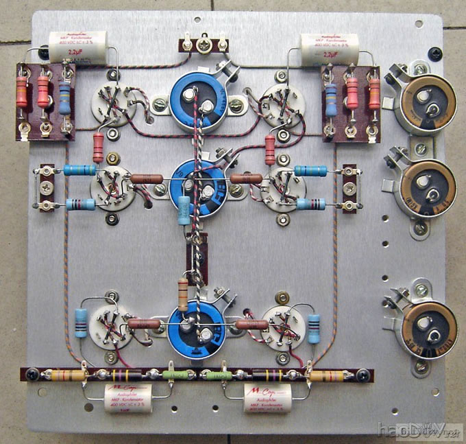 胡子工程,JADIS JP200胆前级制做中.