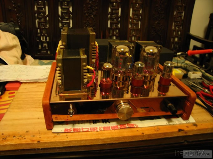 我是第一次装胆机6sn7+kt88 6550单端胆机