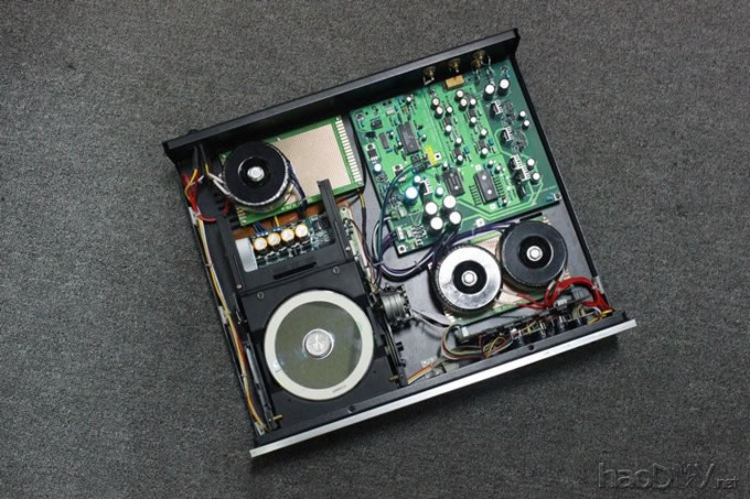 自制改造 COMPACT DISC PLAYER CDM4