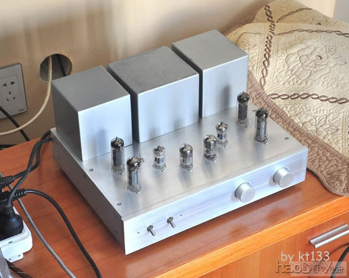 6n1+12au7+6P14恒流两级差动推挽胆机功放基本调试完毕