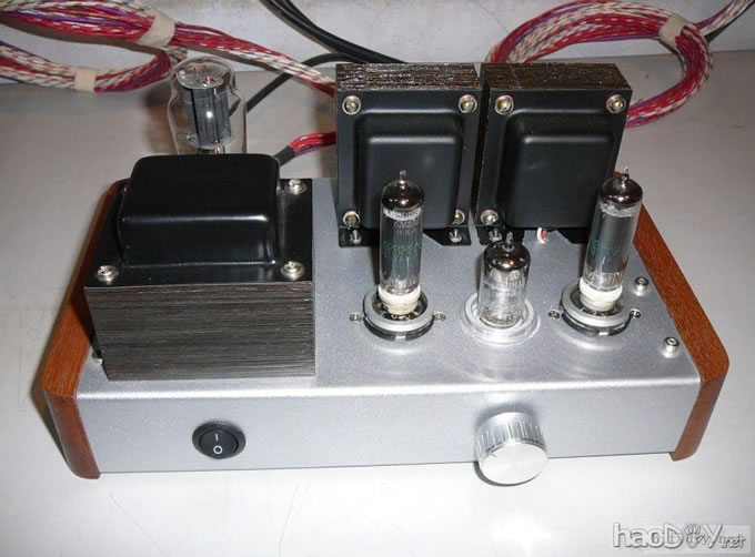 发台新作的12ax7+6v6(6p6p)小单端胆机