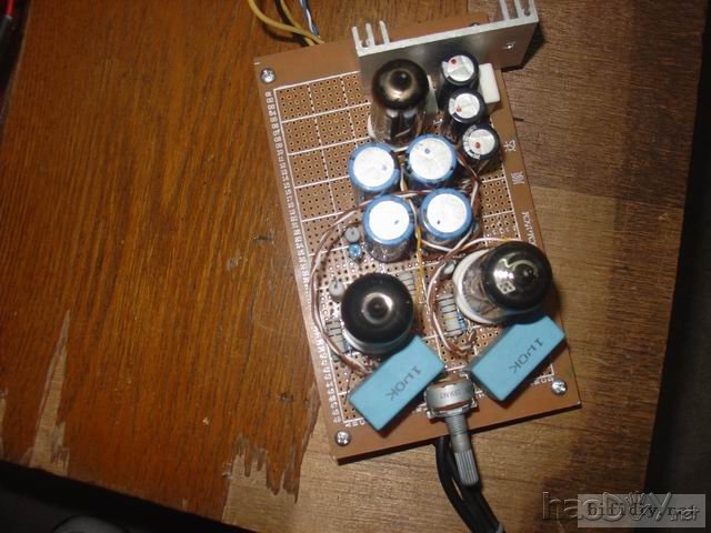 花了一个星期做了个12ax7(6n2)胆前级