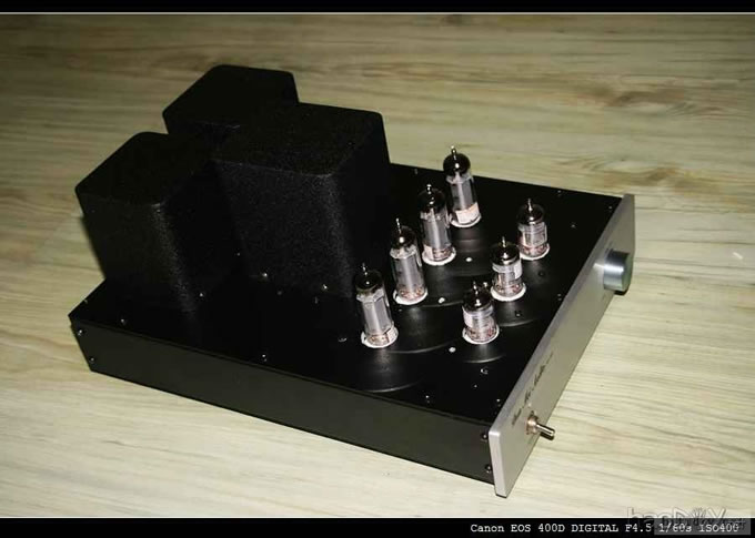 山寨了一台J版的EL84(6p14)推挽胆机,用12AU7代替了ECC85,居然