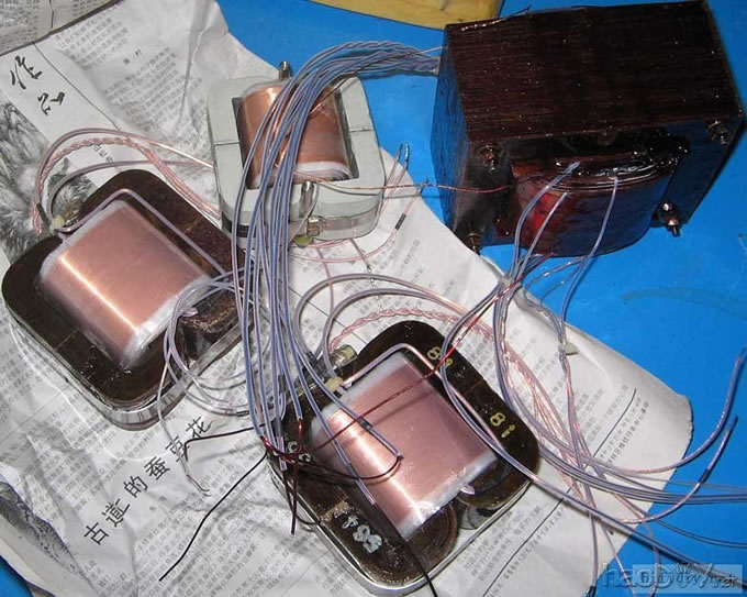 为 TSM-300度身定做的12au7+12bh7+6CA7(el34)推挽胆机开工