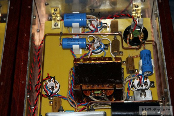 才做的6sj7(6j8p)+6v6+300b单端胆机图片发上来