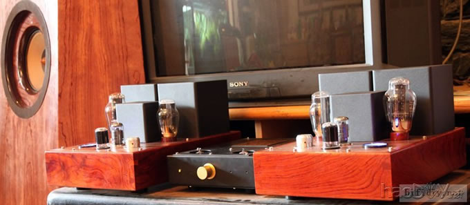 才做的6sj7(6j8p)+6v6+300b单端胆机图片发上来