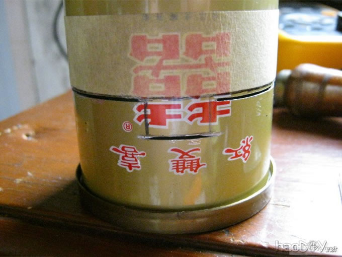 烟罐作牛罩变压器罩,废物利用,绿色环保.