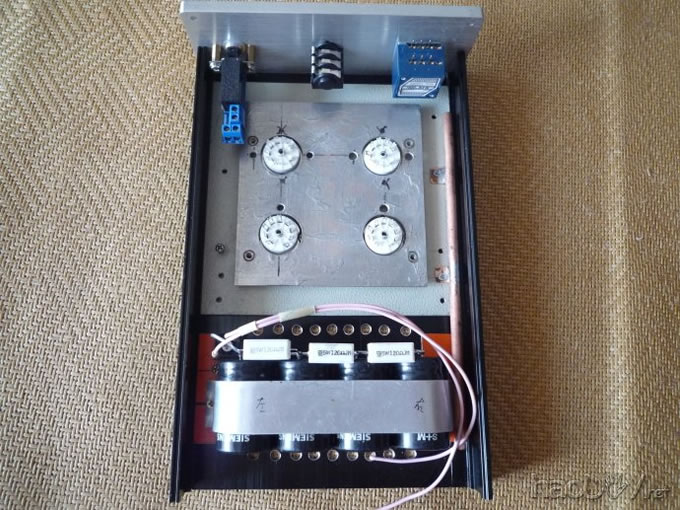为拜亚动力DT990 耳机打造了一台很优秀的12au7+6n6胆耳放