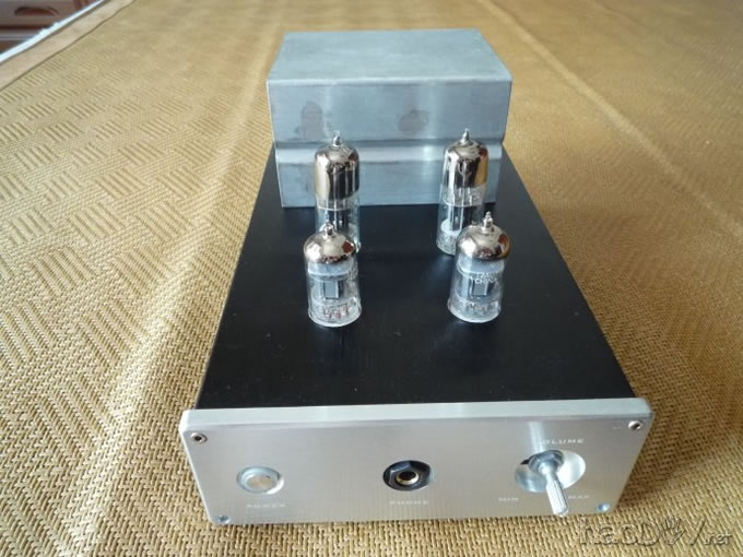 为拜亚动力DT990 耳机打造了一台很优秀的12au7+6n6胆耳放