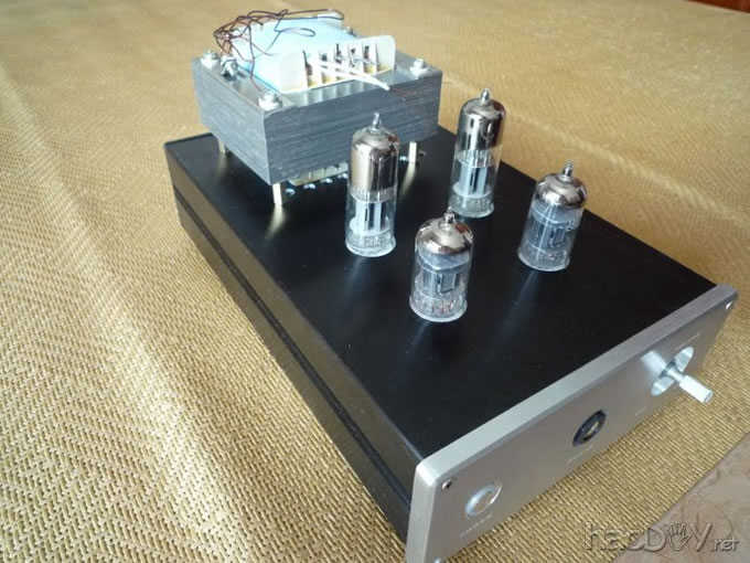 为拜亚动力DT990 耳机打造了一台很优秀的12au7+6n6胆耳放