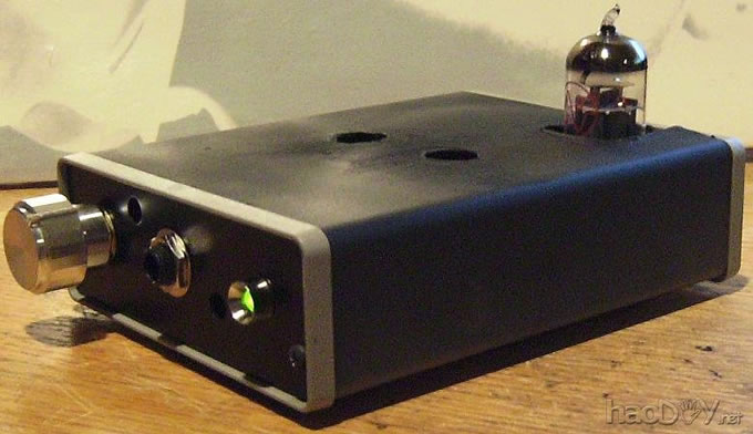 管/ MOSFET混合耳机放大器 美国译文:12AU7电子管+IRF612 MOSFET胆石混合耳机放大器耳放