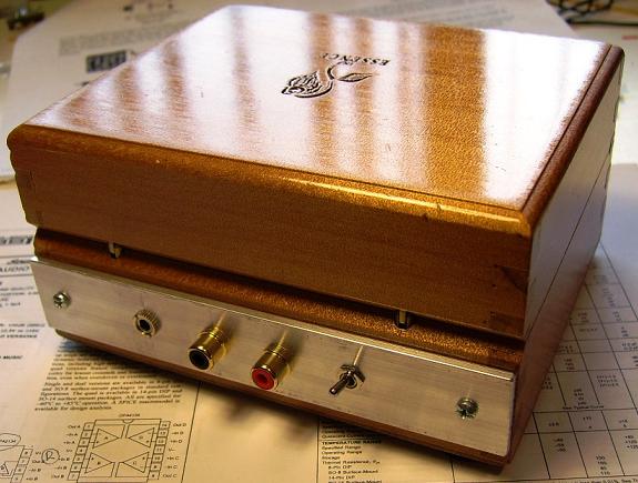 耳机放大器外壳后视图 - CMoy 澳大利亚译文:自己动手做CMoy /Grado歌德RA1耳机放大器耳放