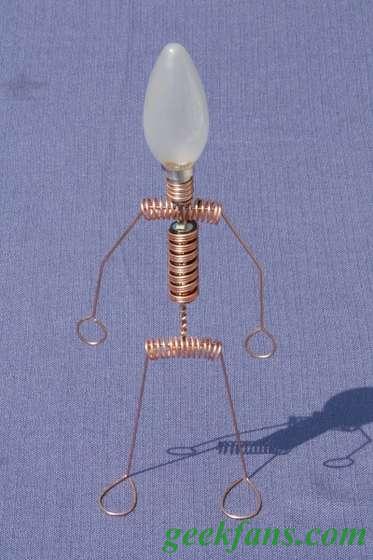 1.jpg 点亮的LED人