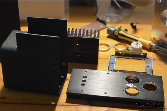 书桌上的6n1+6P14迷你单端胆机