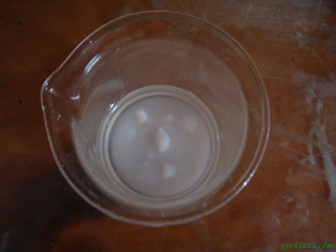 1.jpg 自己制造荧光棒的步骤