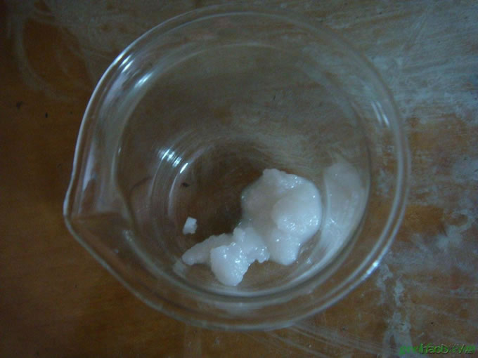 0.jpg 自己制造荧光棒的步骤