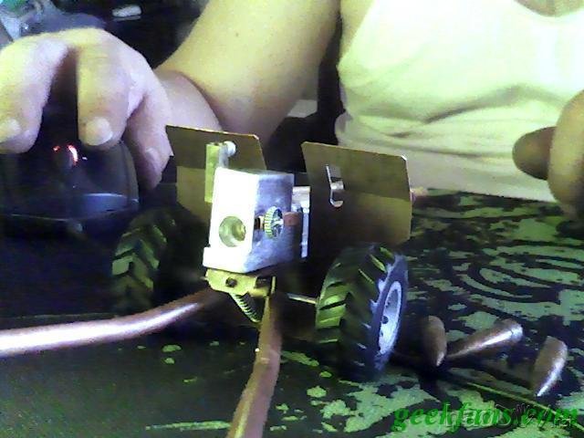 1901296rgf8onxzz6g82no.jpg 两天打造M2A1 105榴弹炮模型 (原创)