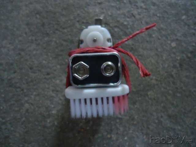 DSC01554.JPG 牙刷清洁机器人