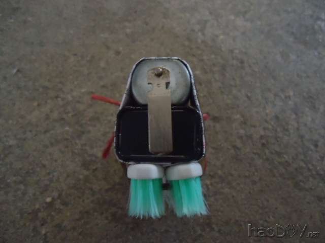 DSC01550.JPG 牙刷清洁机器人