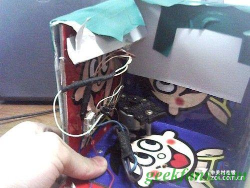 12.jpg 看了别吃惊 网友自制简易小型迷你洗衣机