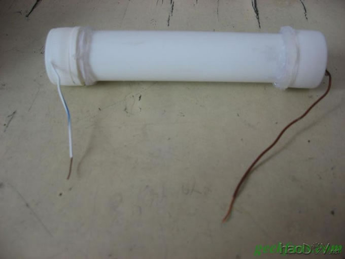 原创 pvc管自制5号电池盒(原创)