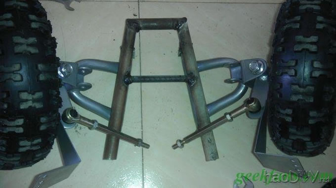 IMAG0176.jpg 自制迷你四轮沙滩车越野车跑车