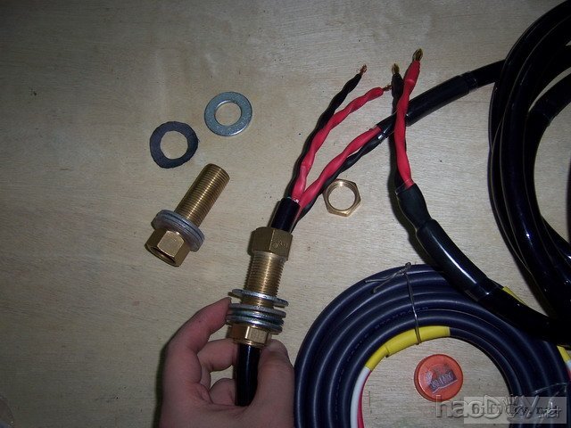 超级精心制作仿英国B&W天价鹦鹉螺音箱