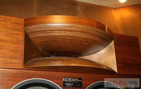 各种中高音号角型号以及发展过程