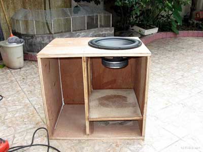 强!用装修剩下的废木板材料DIY低音炮音箱