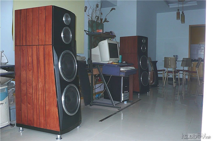 双12寸大型落地箱完工