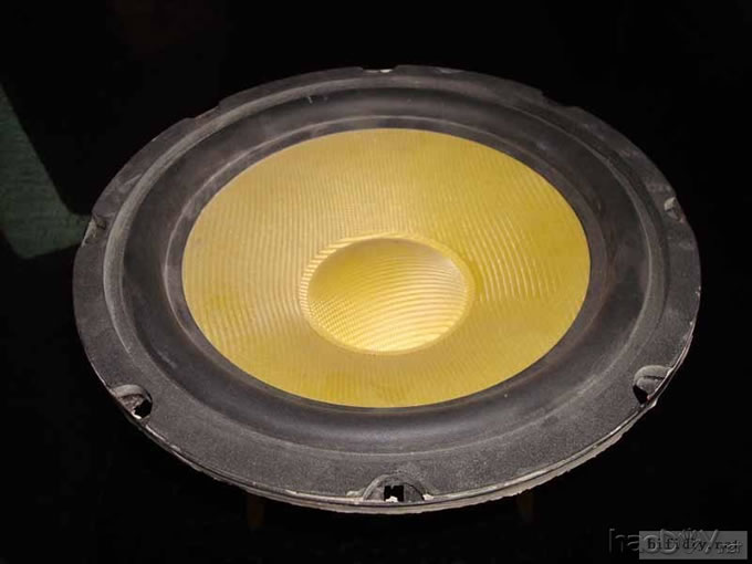 我做的1.2寸vifa威发全频喇叭音柱+8寸低音炮