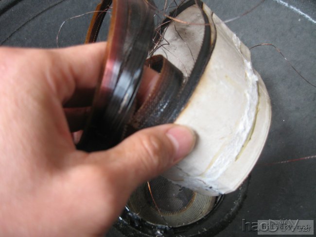 喇叭维修理:18寸喇叭换音圈
