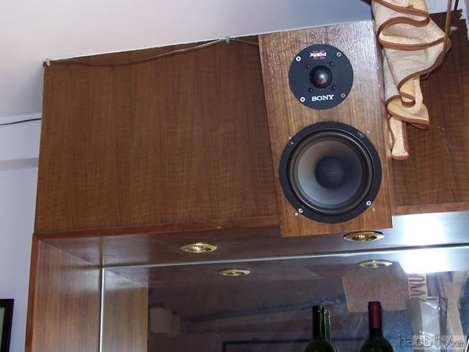 我制作的家庭影院AV中心5.2音箱