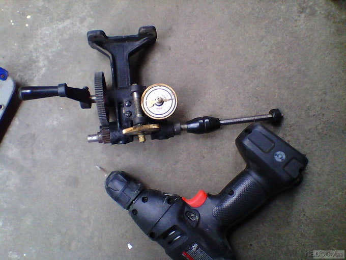 应朋友要求.简单工具示范实做木号角高音喇叭一对