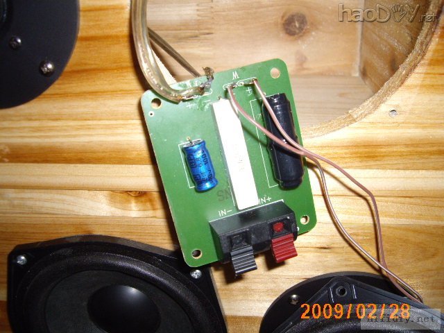 自己diy制作的小书架音箱