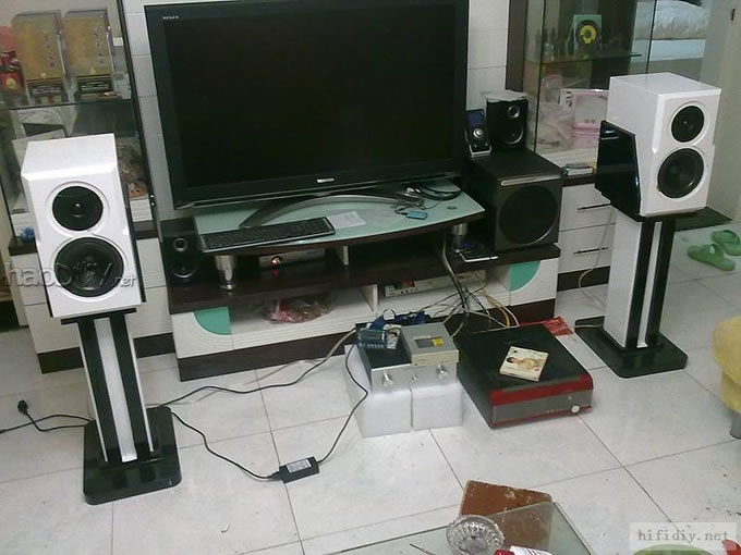 菜鸟第一次DIY制作惠威ss6.5r中低音+k1高音喇叭音箱开始了