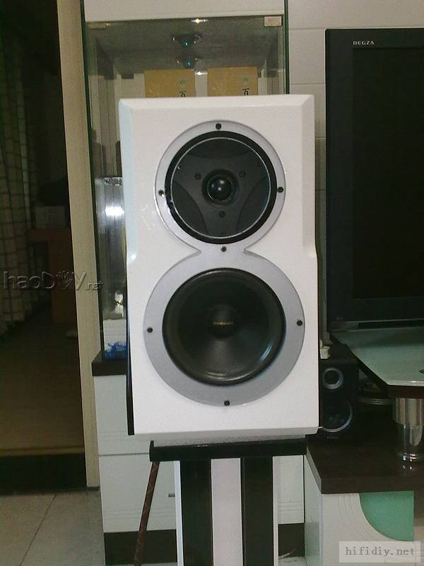 菜鸟第一次DIY制作惠威ss6.5r中低音+k1高音喇叭音箱开始了