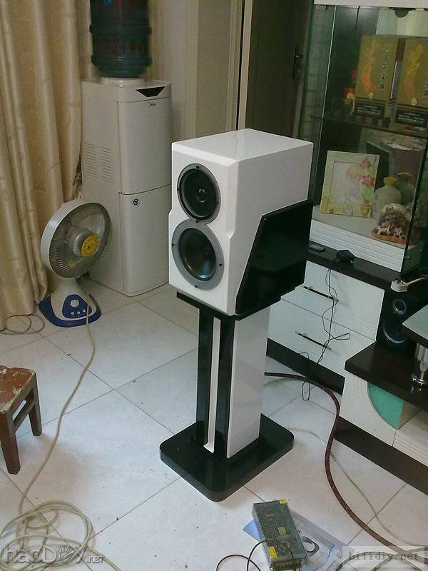 菜鸟第一次DIY制作惠威ss6.5r中低音+k1高音喇叭音箱开始了