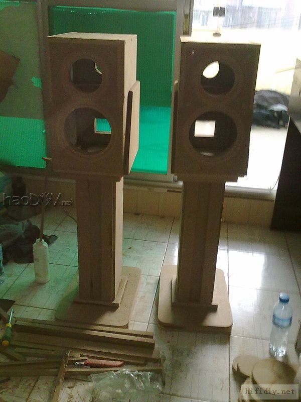 菜鸟第一次DIY制作惠威ss6.5r中低音+k1高音喇叭音箱开始了