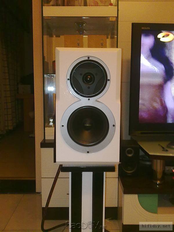 菜鸟第一次DIY制作惠威ss6.5r中低音+k1高音喇叭音箱开始了